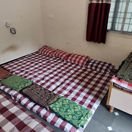 Samarth Sawali Guest House, Vidhyanagar Akkalkot Akalkot エクステリア 写真