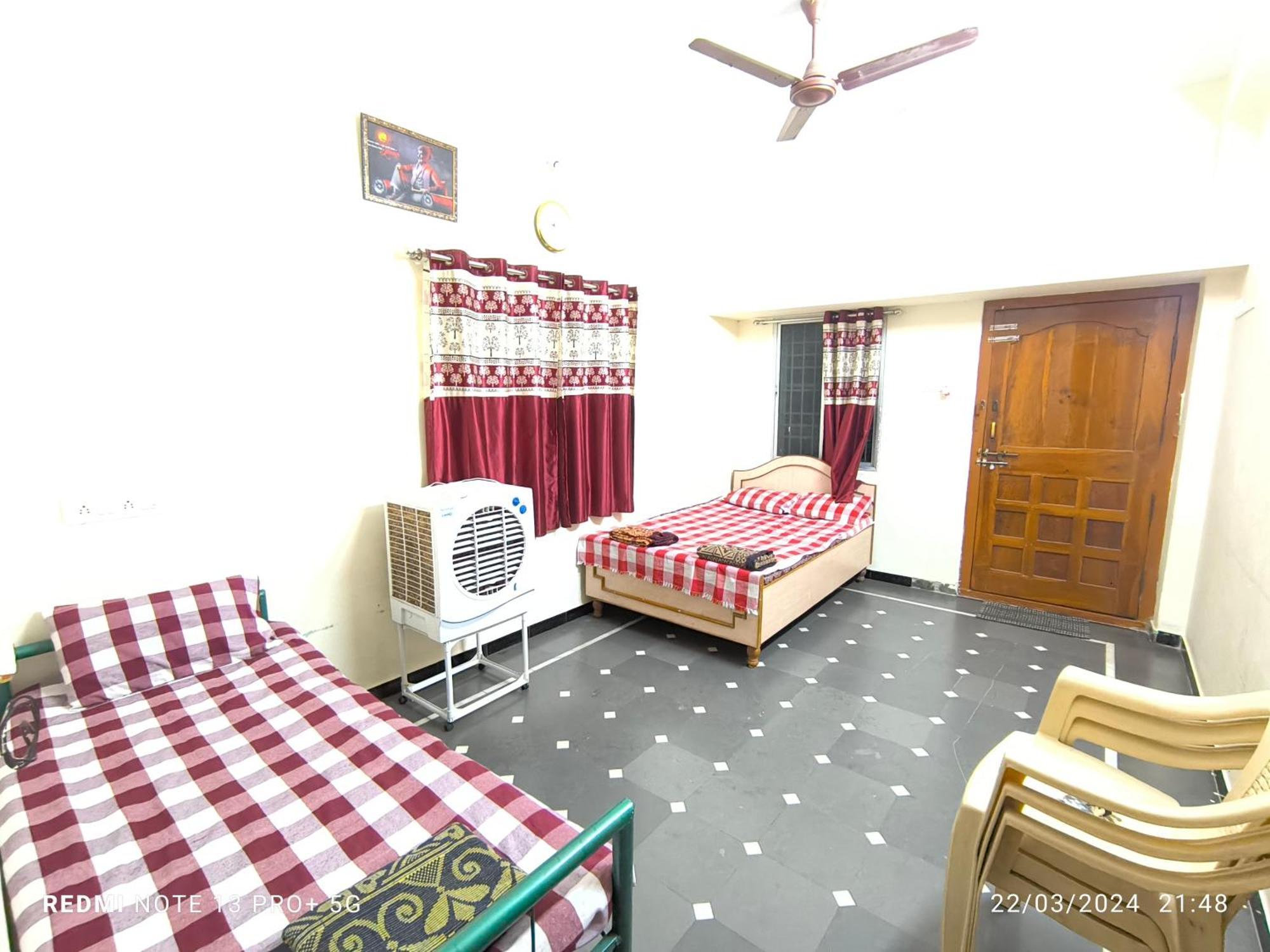 Samarth Sawali Guest House, Vidhyanagar Akkalkot Akalkot エクステリア 写真